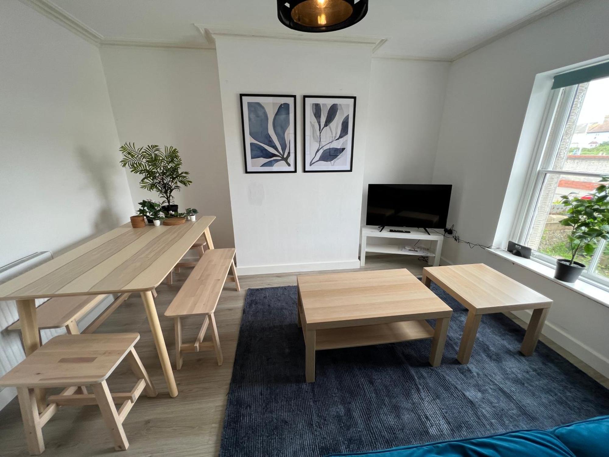 Littlehampton House - 4 Bedroom House Sleeps 8 Exterior photo